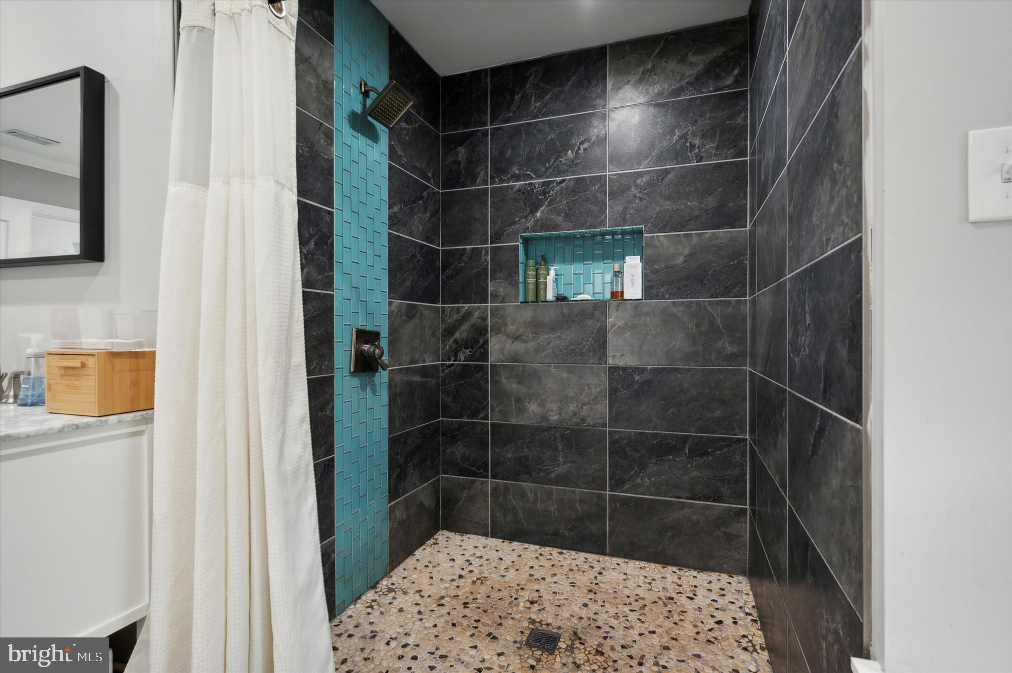 GERMANTOWN - Residential