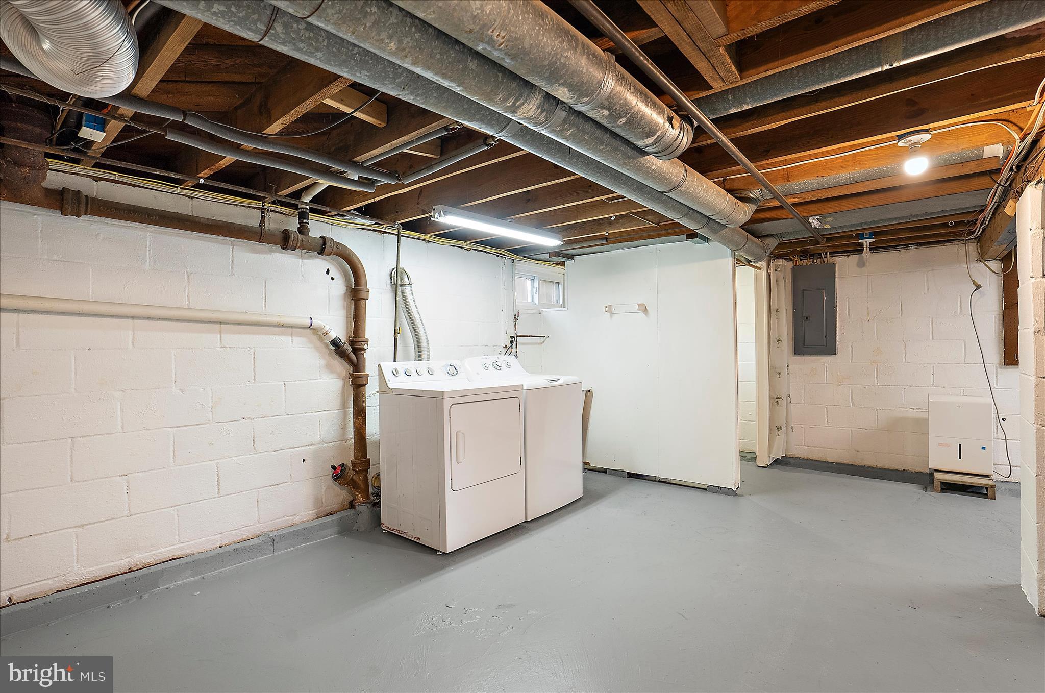 ARUNDEL GARDENS - Residential