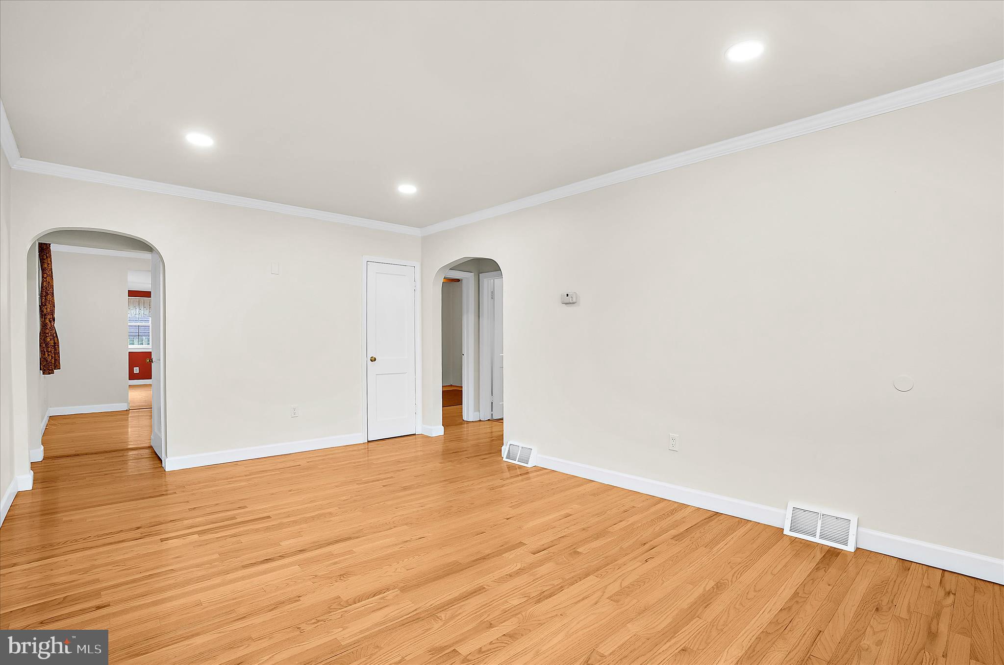 ARUNDEL GARDENS - Residential