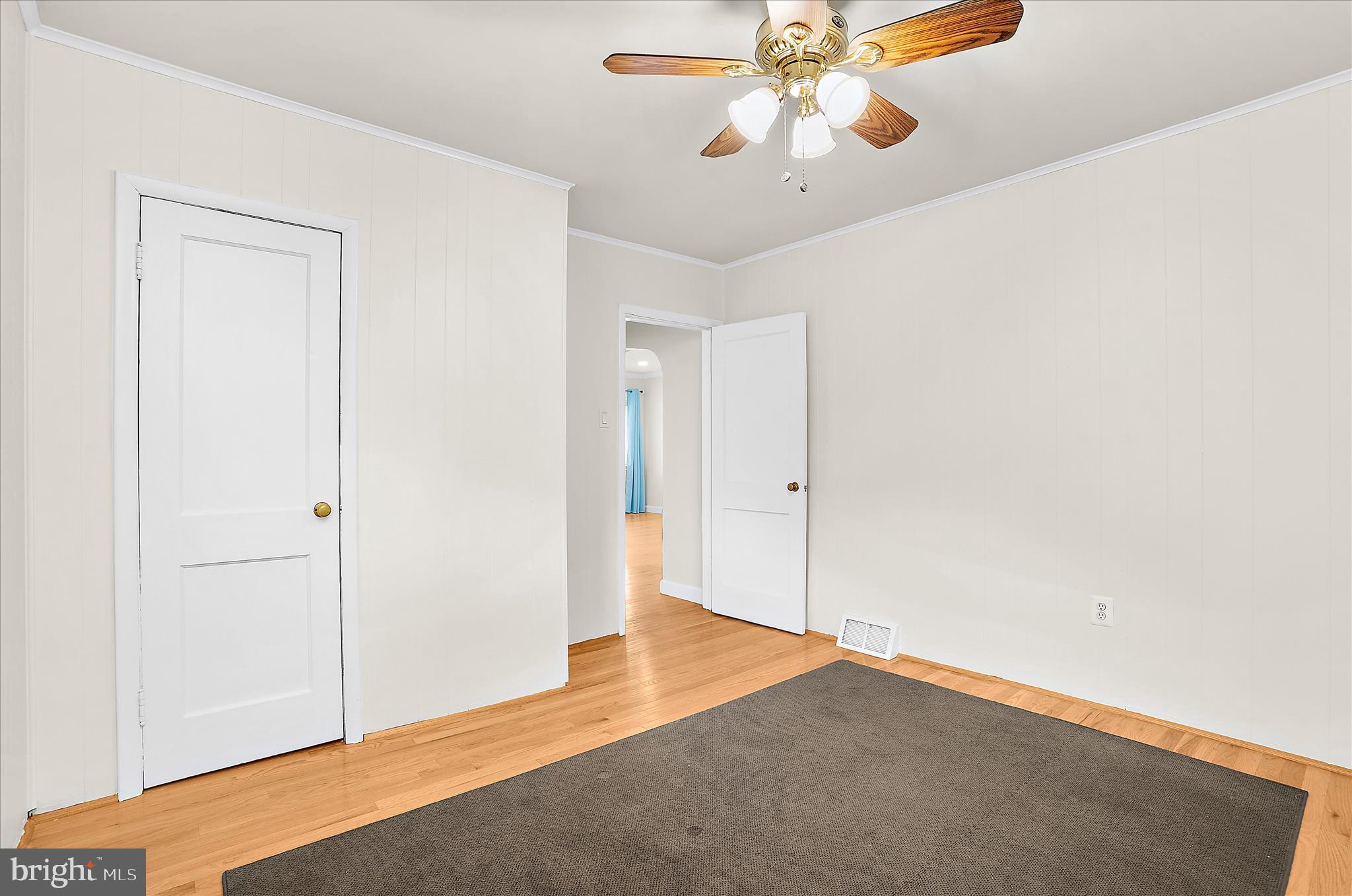 ARUNDEL GARDENS - Residential