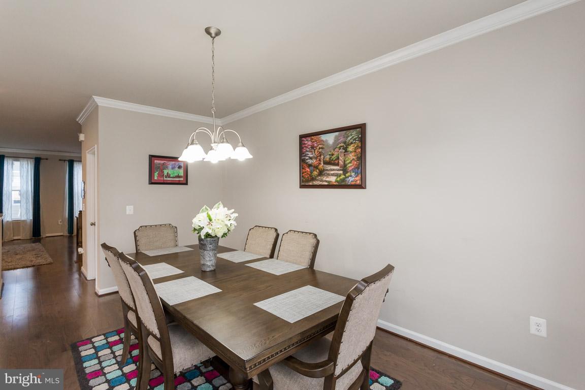 VILLAGE AT WOODSTREAM - Residential Lease