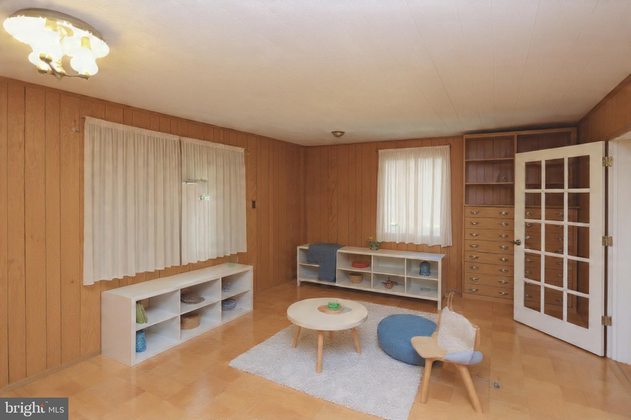 MONTPELIER - Residential