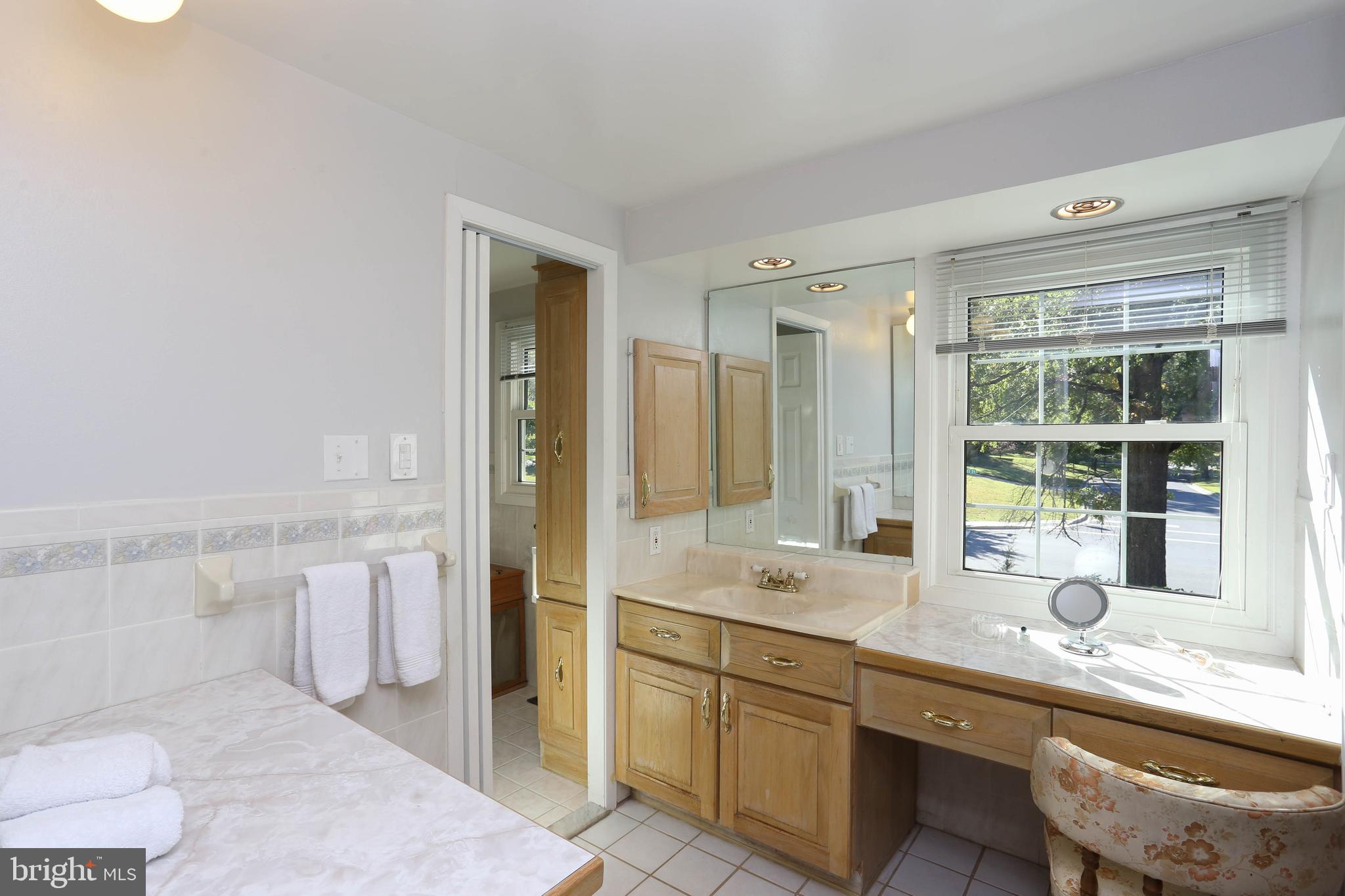 MONTPELIER - Residential