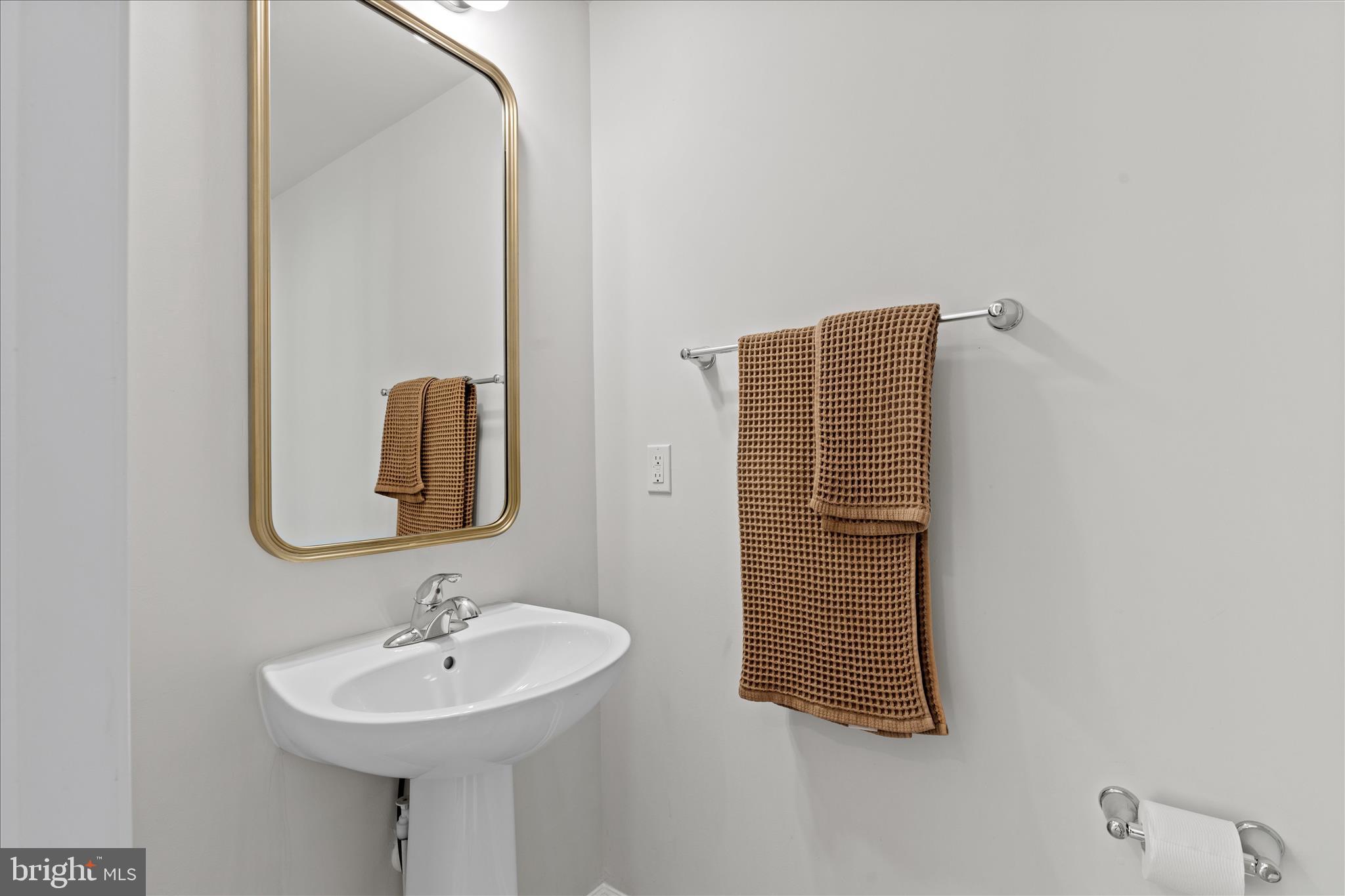 VISTA GARDENS - Residential