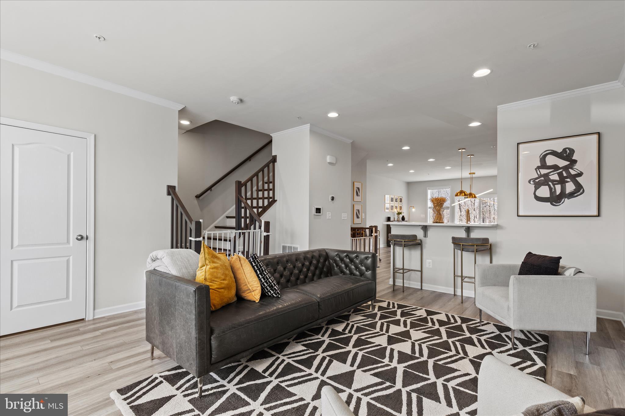 VISTA GARDENS - Residential