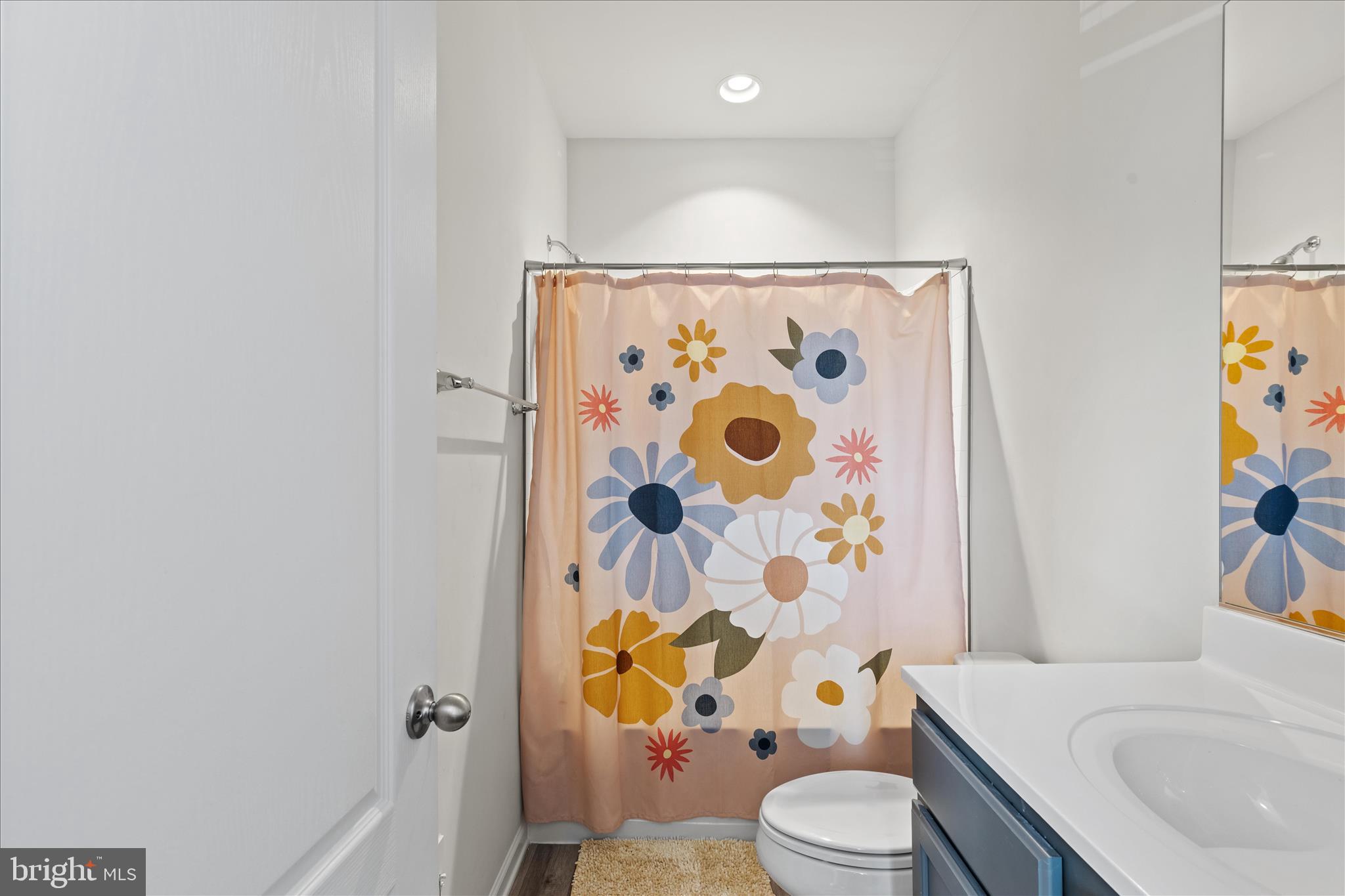 VISTA GARDENS - Residential