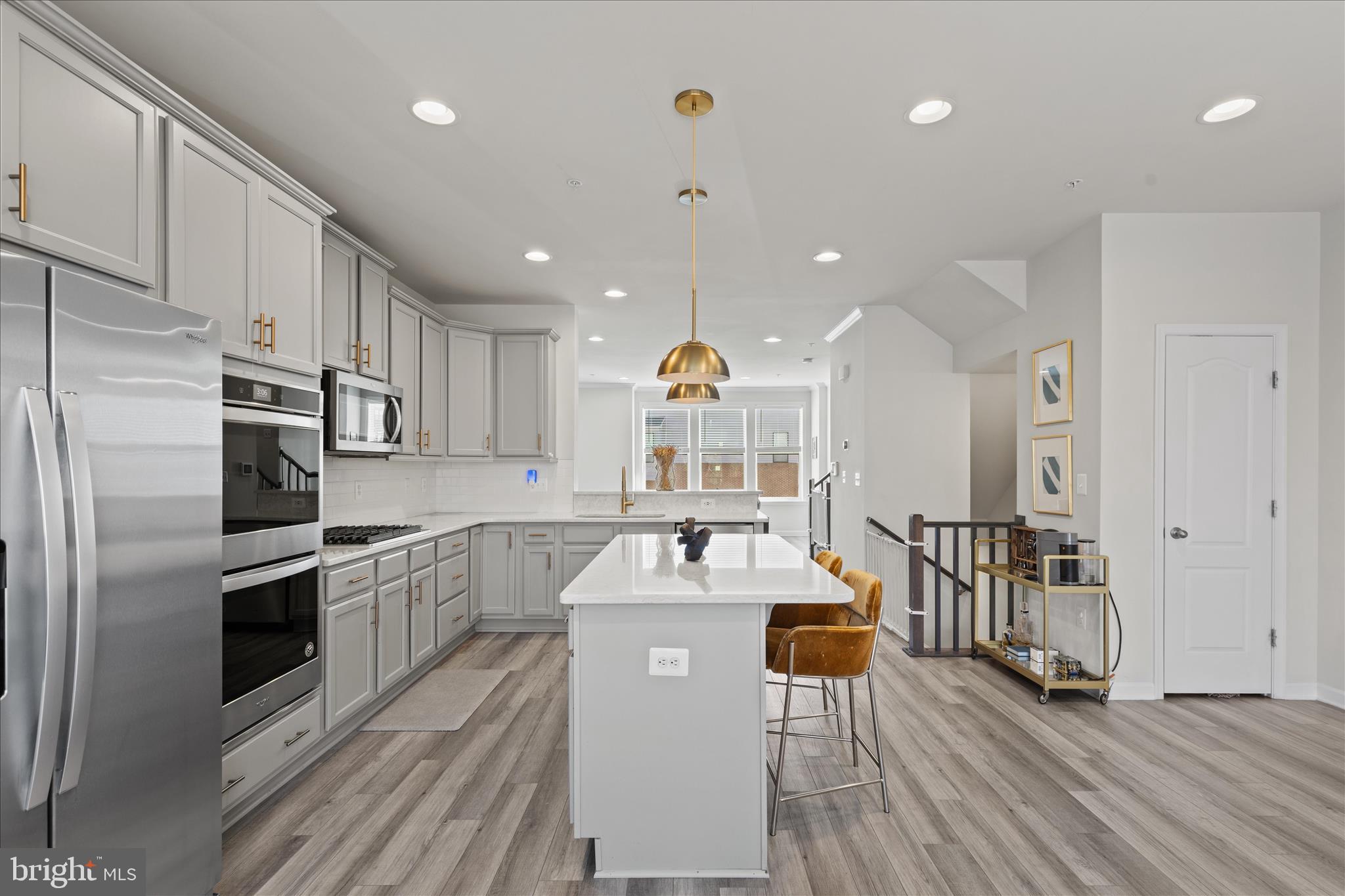 VISTA GARDENS - Residential