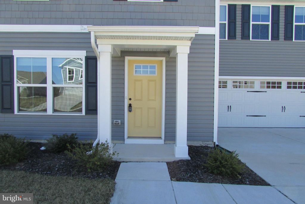 Photo of 30155 Creekview Circle, SELBYVILLE, DE 19975 (MLS # DESU2102686)