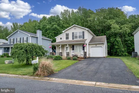 317 Nicholas Ct, Wilmington, DE MLS: DENC2080846
