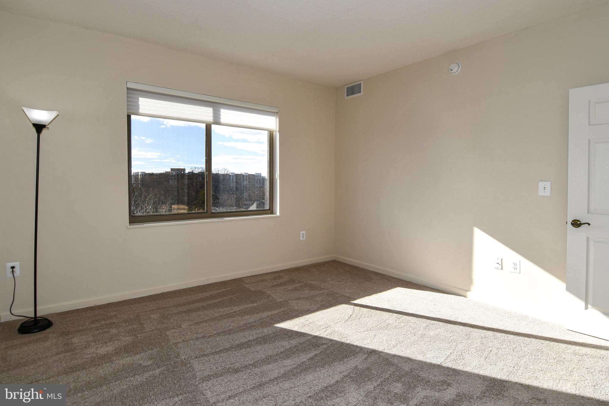 OVERLOOK AT LEISURE WORLD - Residential