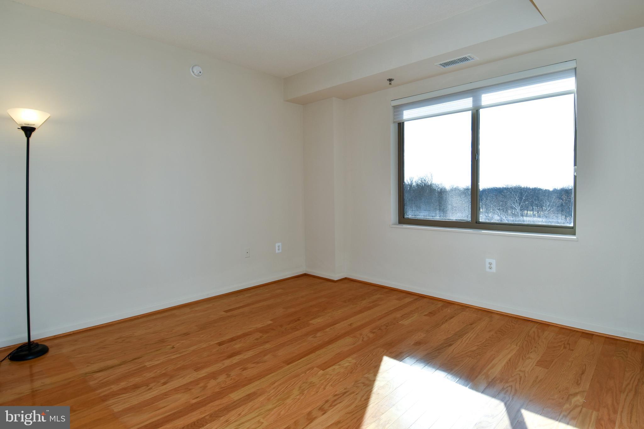 OVERLOOK AT LEISURE WORLD - Residential