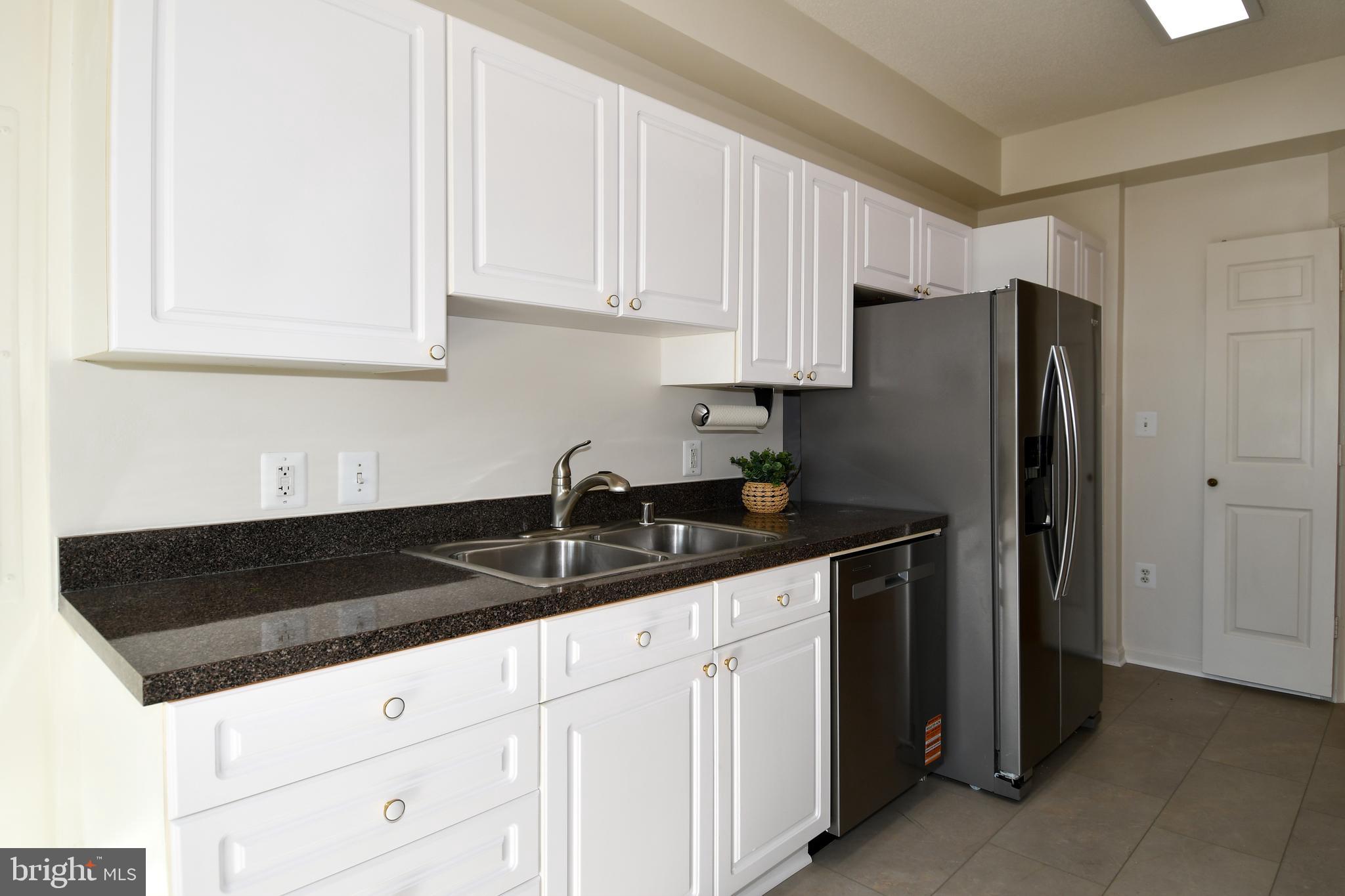 OVERLOOK AT LEISURE WORLD - Residential