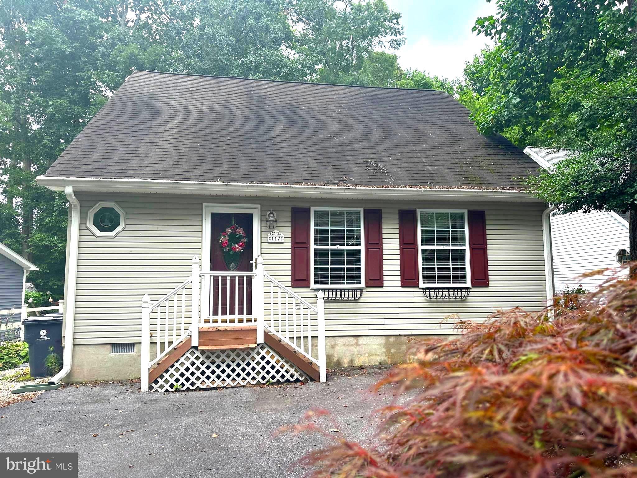 34112 WOODLAND CIRCLE