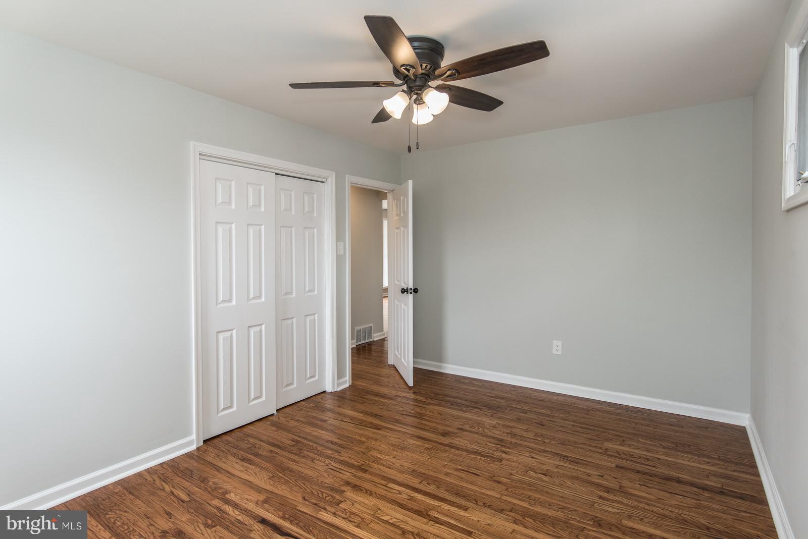 FOX CHASE - Residential