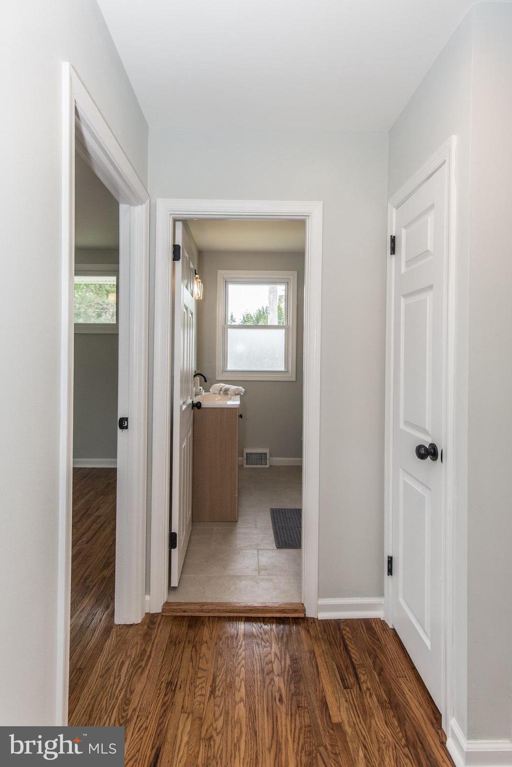 FOX CHASE - Residential