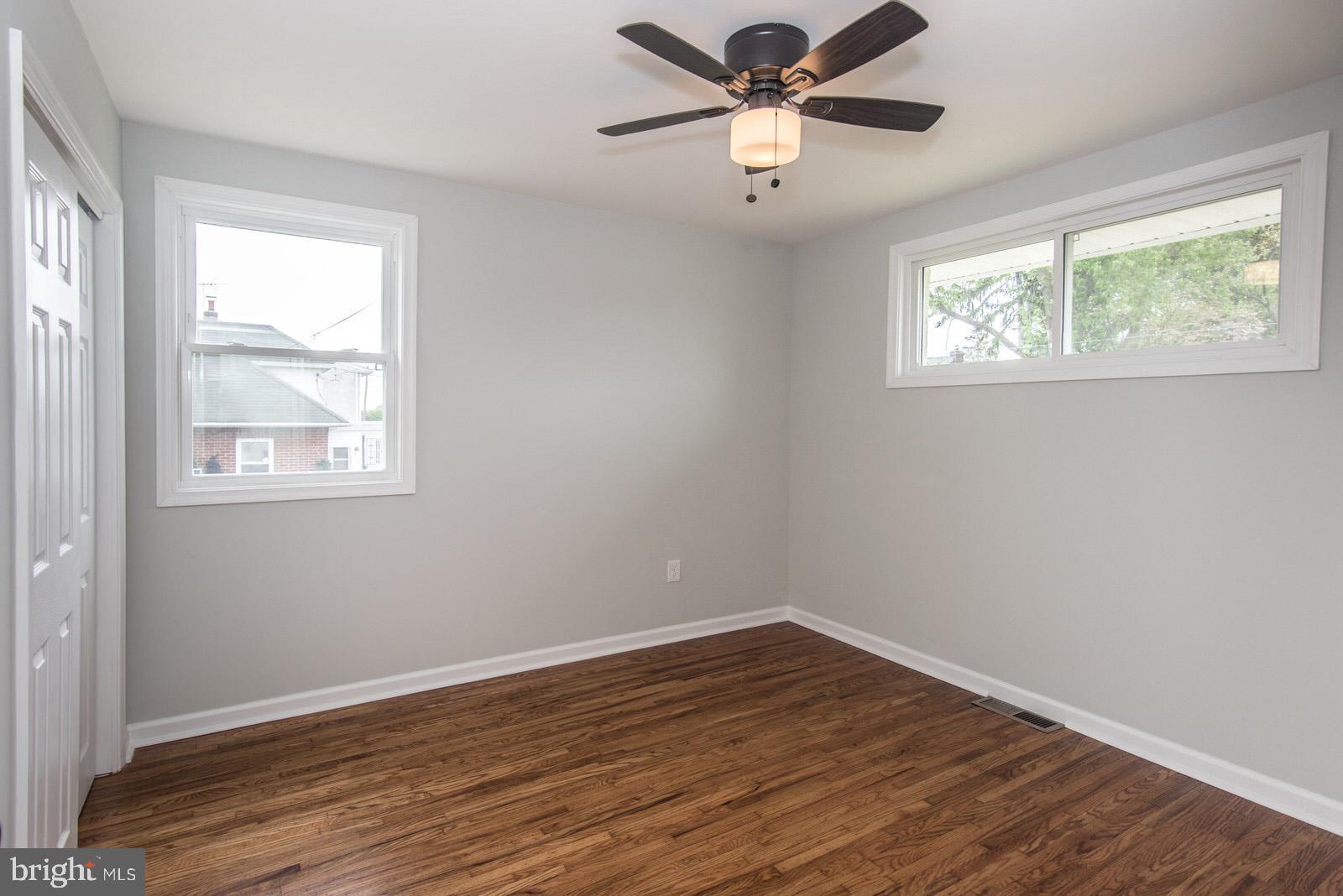 FOX CHASE - Residential