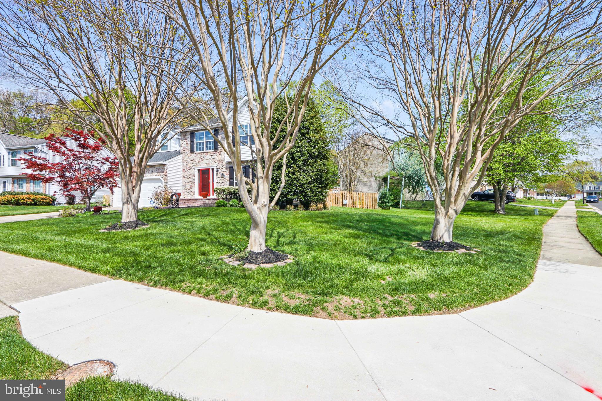 SEVEN OAKS - Residential