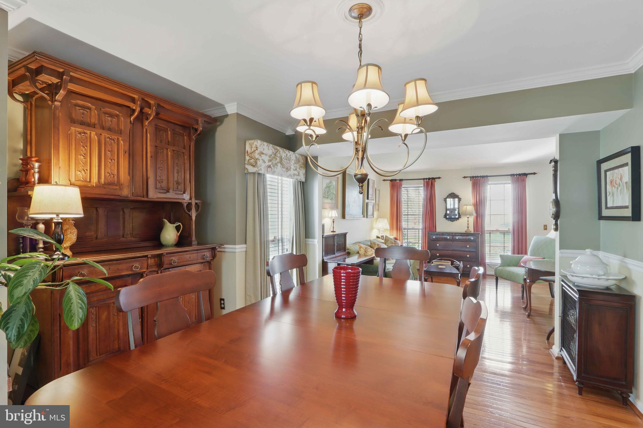 SEVEN OAKS - Residential