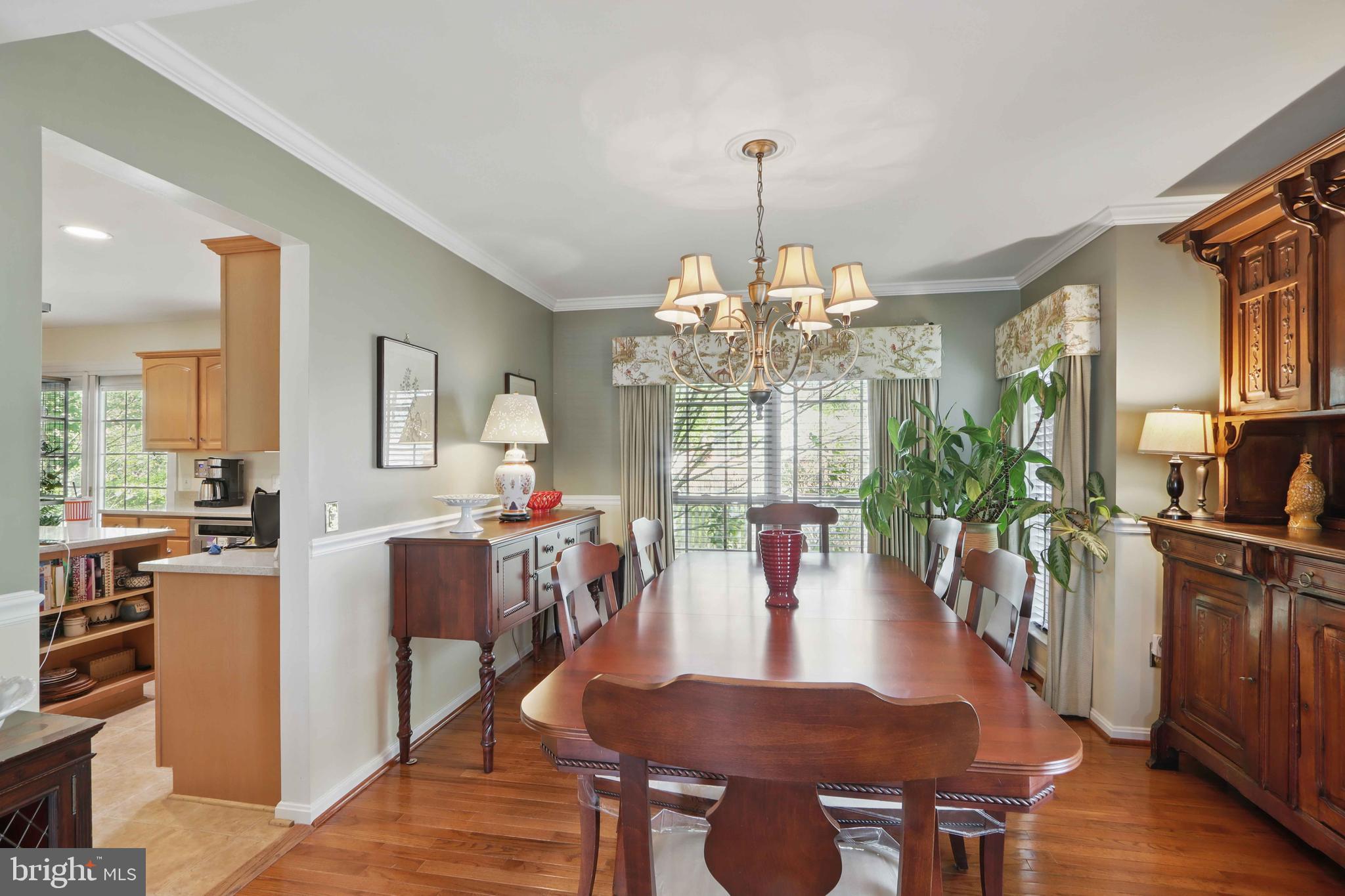 SEVEN OAKS - Residential