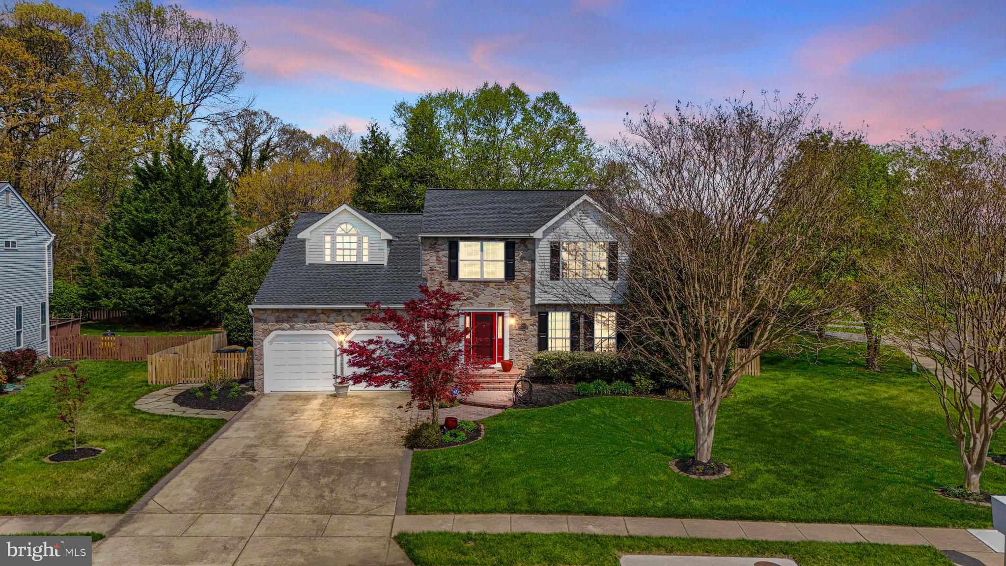 SEVEN OAKS - Residential