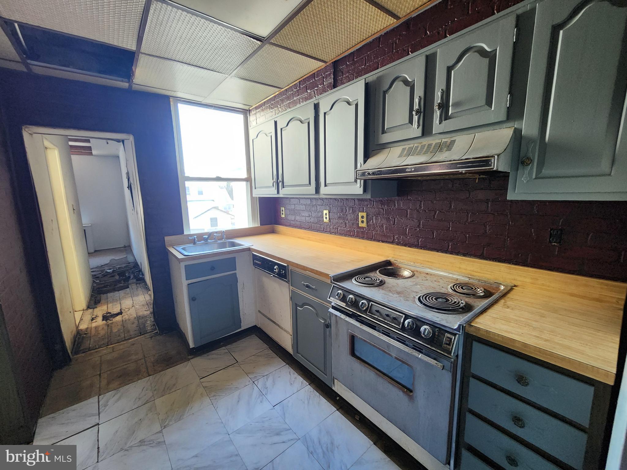 FRANKFORD - Residential