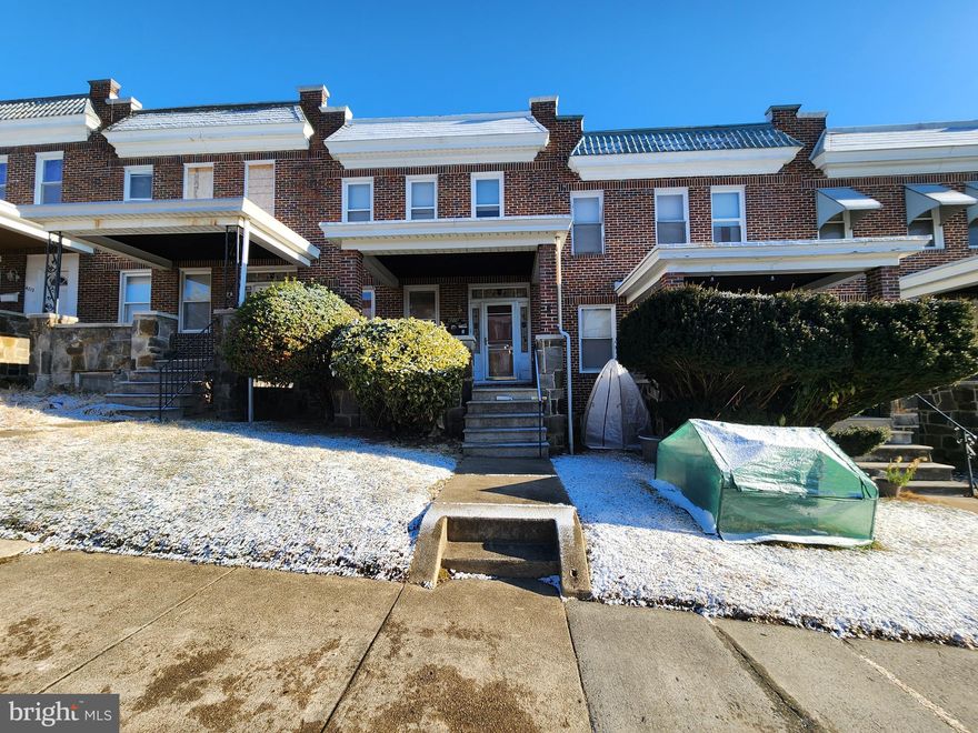 ONLINE AUCTION: Bidding begins 1/29/2026 @ 10:00 AM. Bidding ends 2/2/2026 @ 11:30 AM. List Price is Suggested Opening Bid. Deposit: $7,500.

2 Story porch-front townhouse located in the Frankford area.
JUST MINUTES to Herring Run Park.
Easy access to major traffic artery Belair Rd.
Property is vacant.