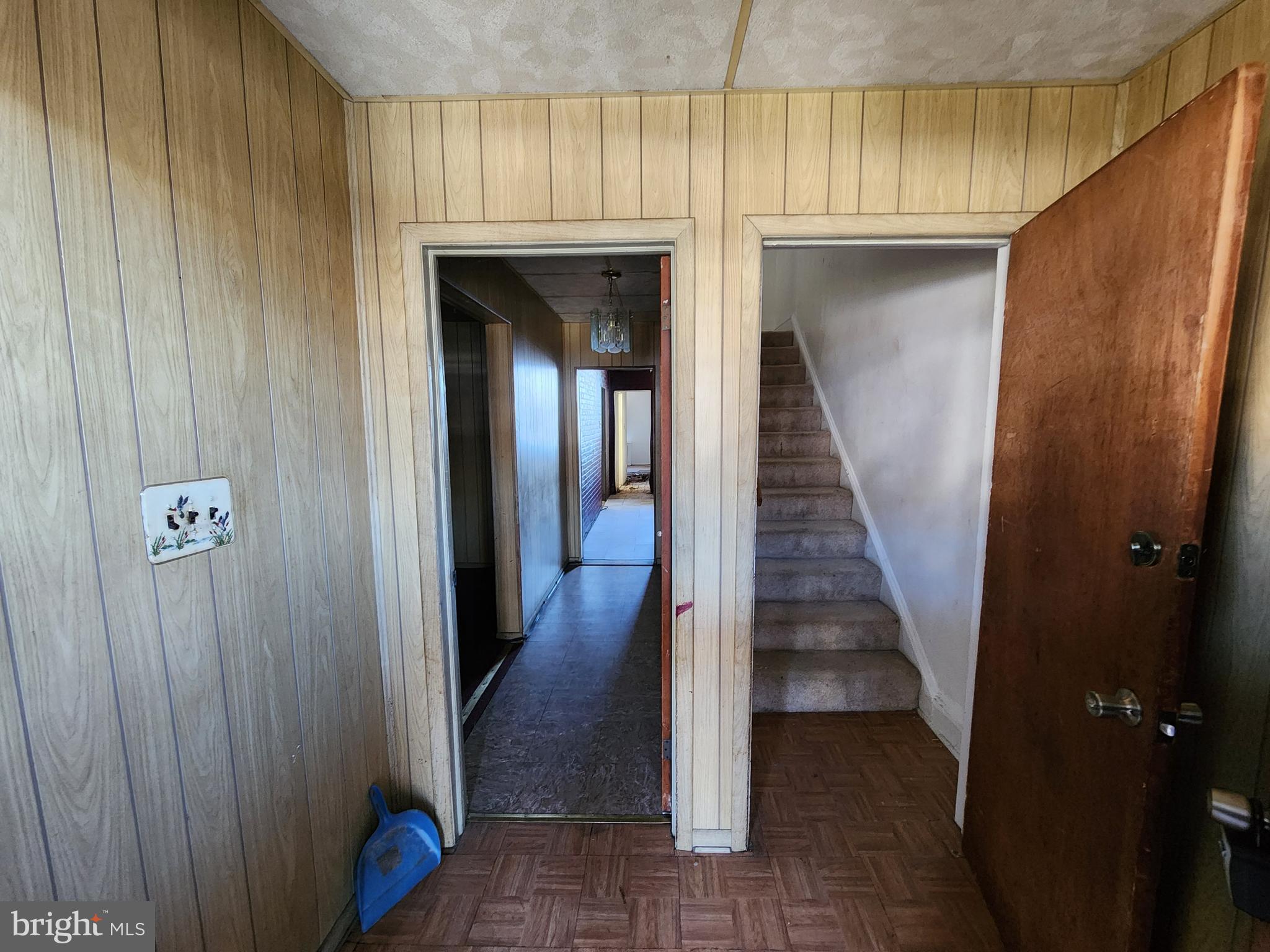 FRANKFORD - Residential