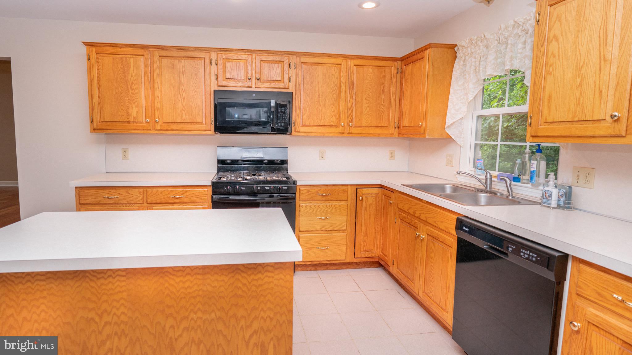 SADDLEBROOK - Residential