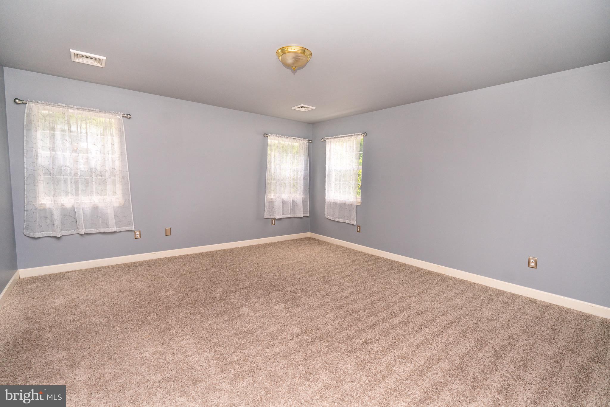 SADDLEBROOK - Residential