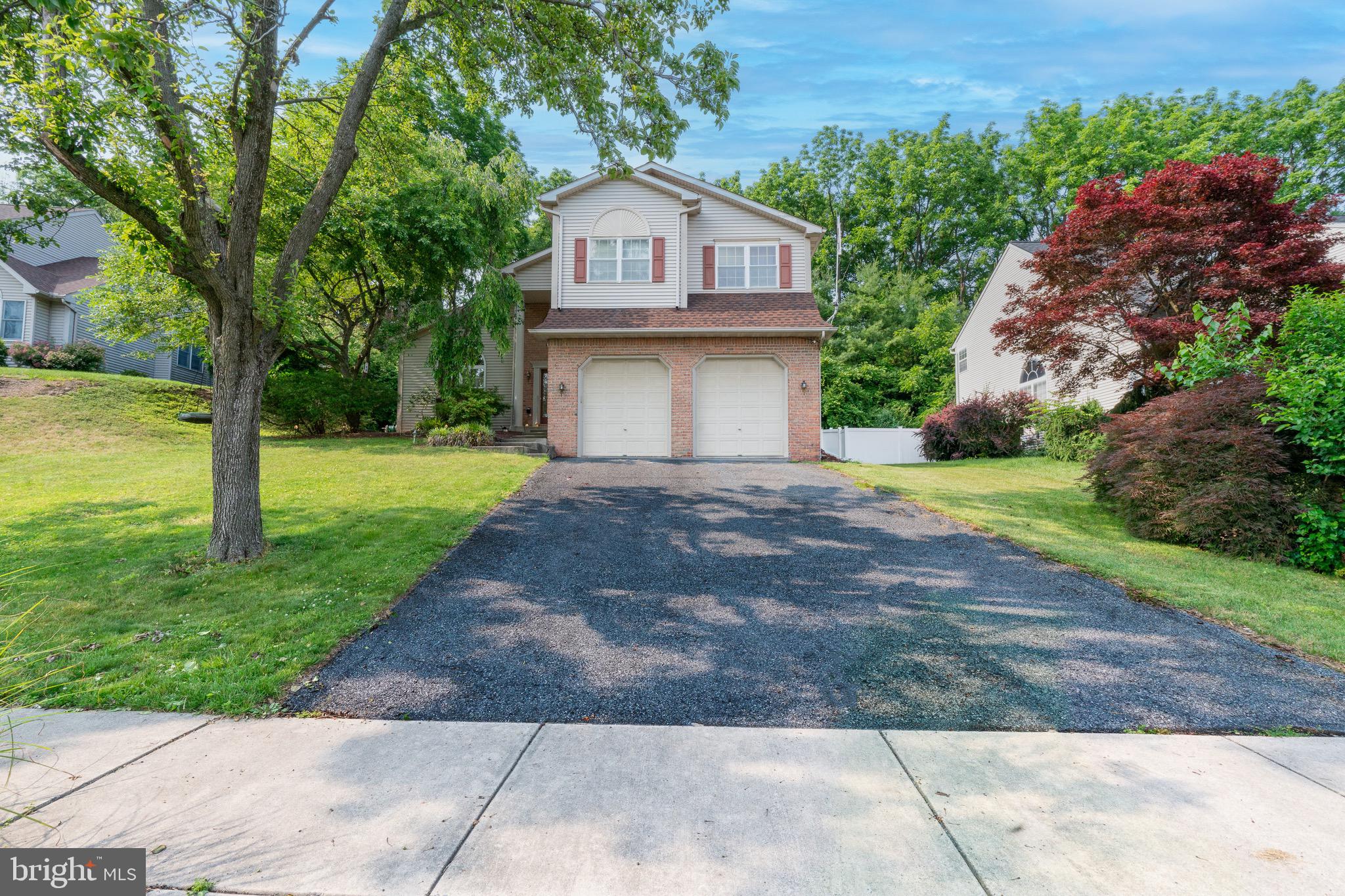 SADDLEBROOK - Residential