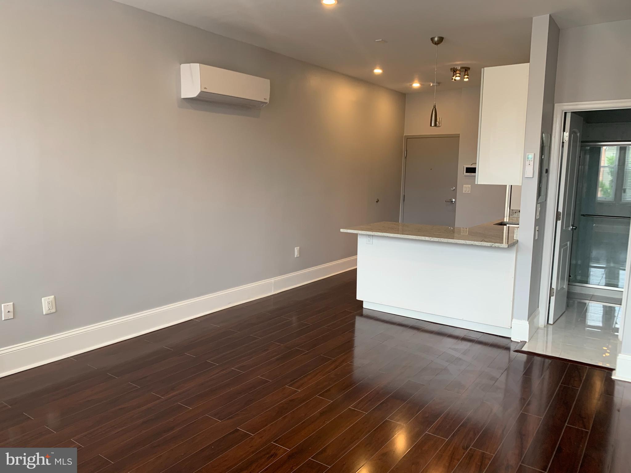 MOUNT VERNON PLACE HISTORIC DISTRICT - Residential Lease