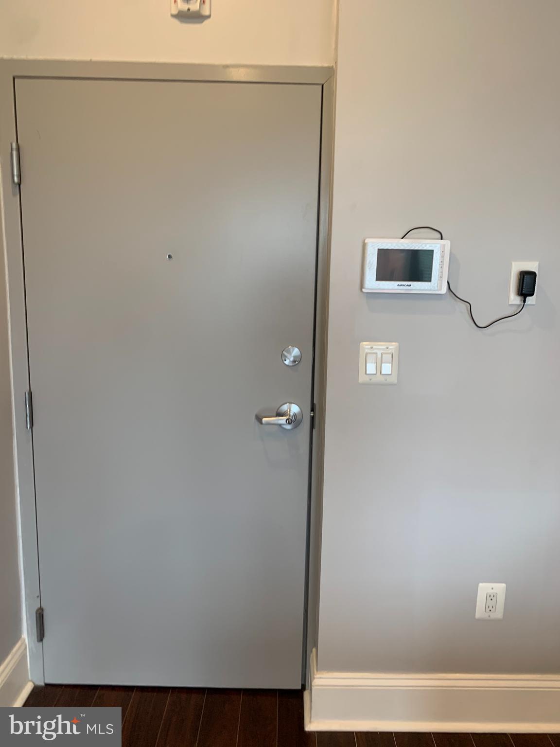 MOUNT VERNON PLACE HISTORIC DISTRICT - Residential Lease