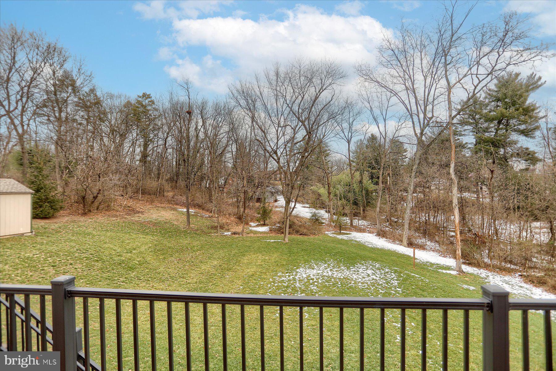 COLONIAL PARK FARMS - Residential