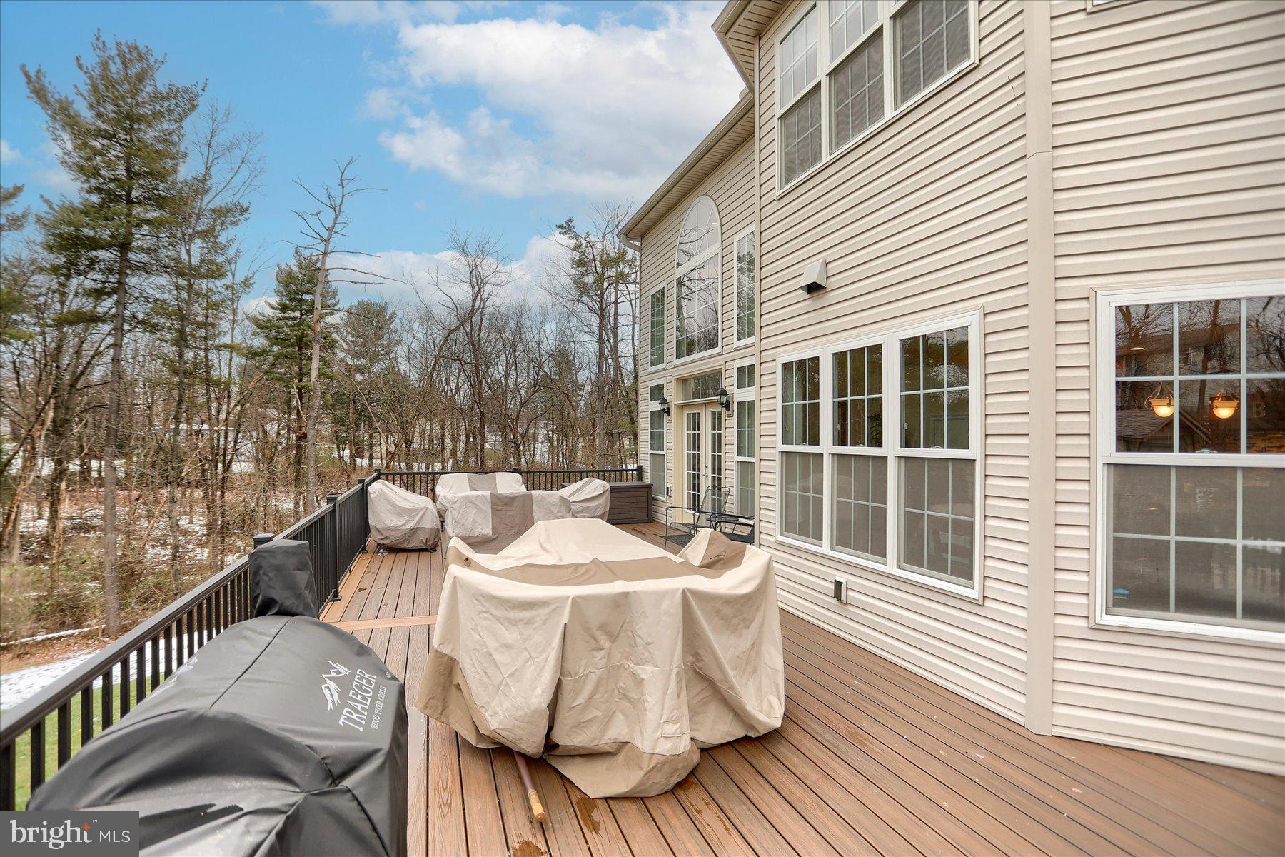 COLONIAL PARK FARMS - Residential