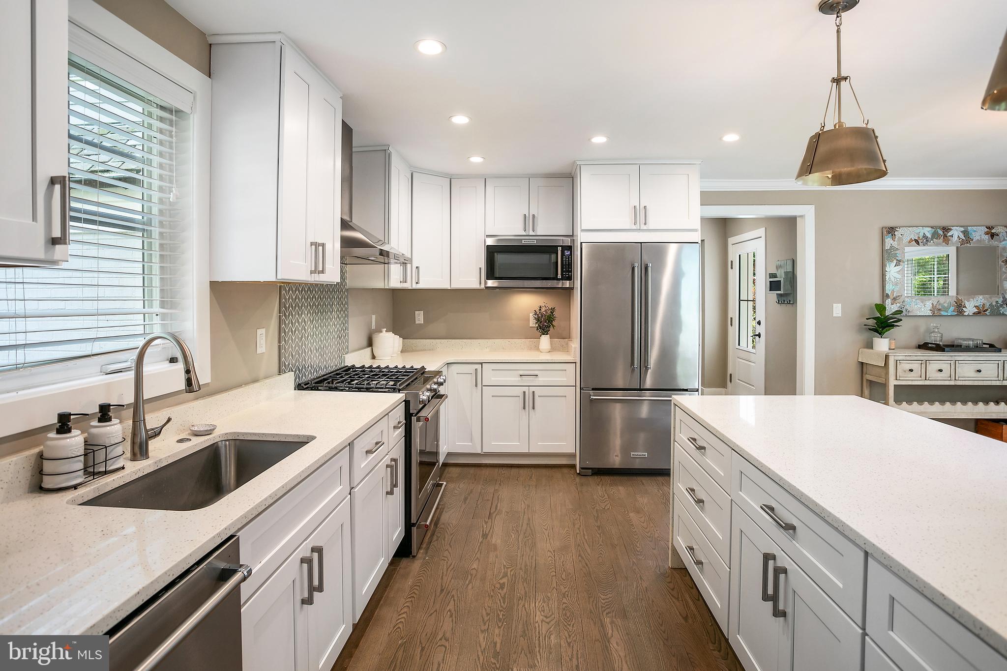 HILLANDALE - Residential