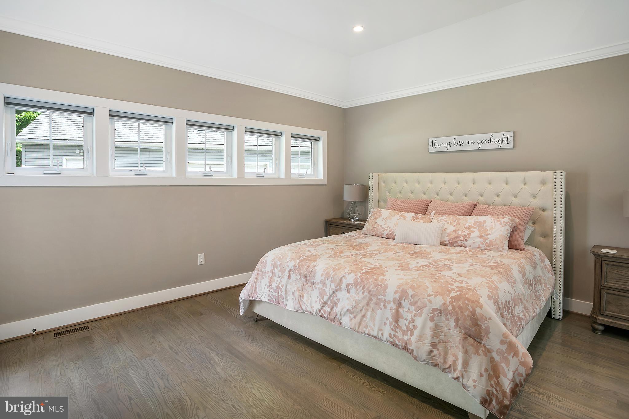 HILLANDALE - Residential