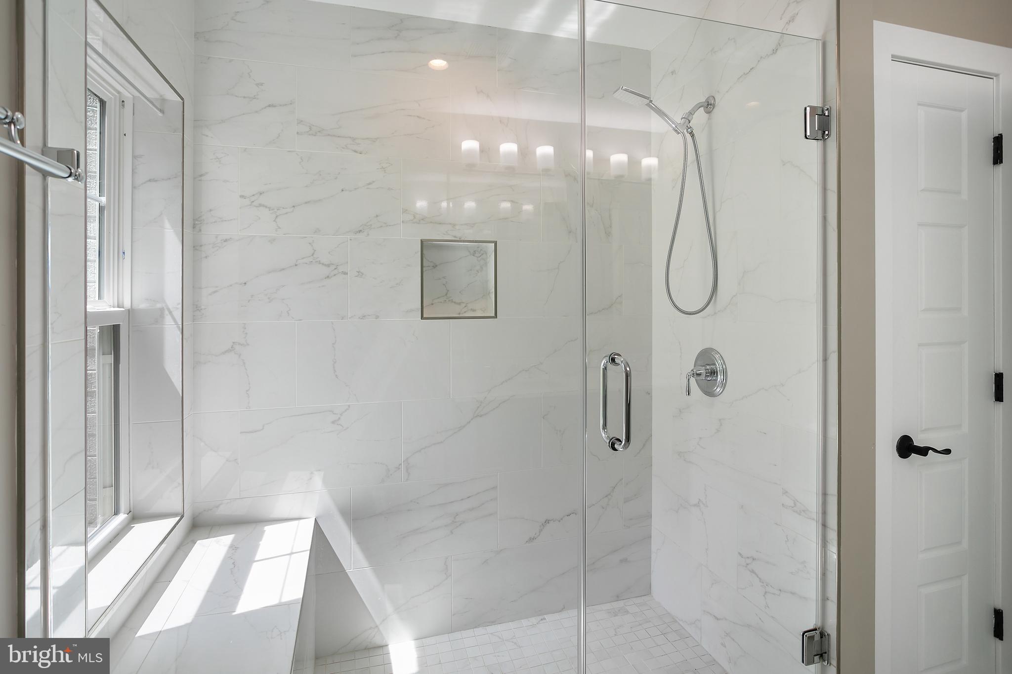 HILLANDALE - Residential