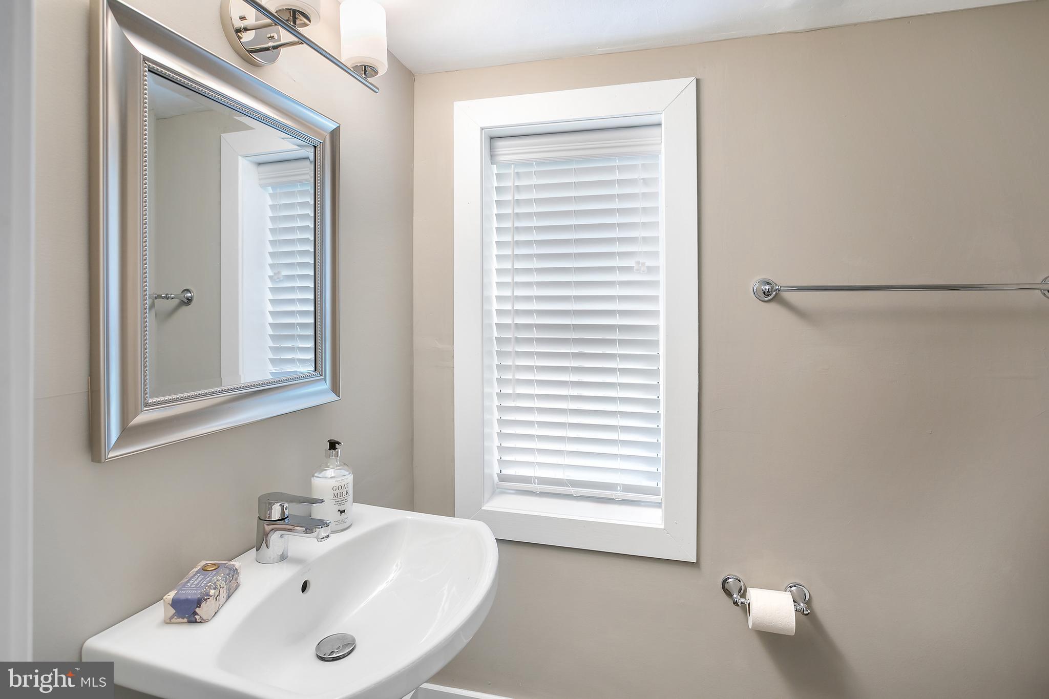 HILLANDALE - Residential