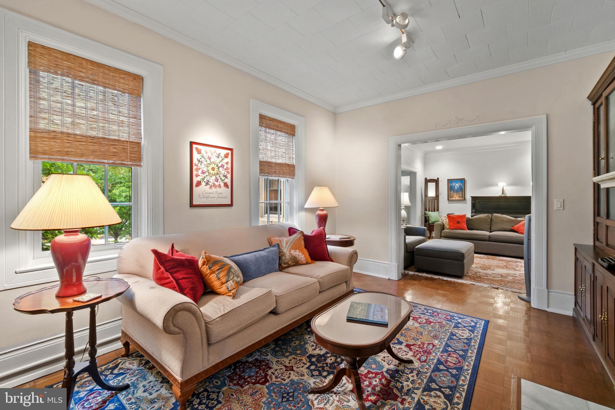 ROLAND PARK - Residential