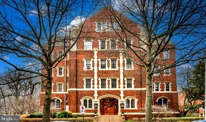 ROLAND PARK - Residential