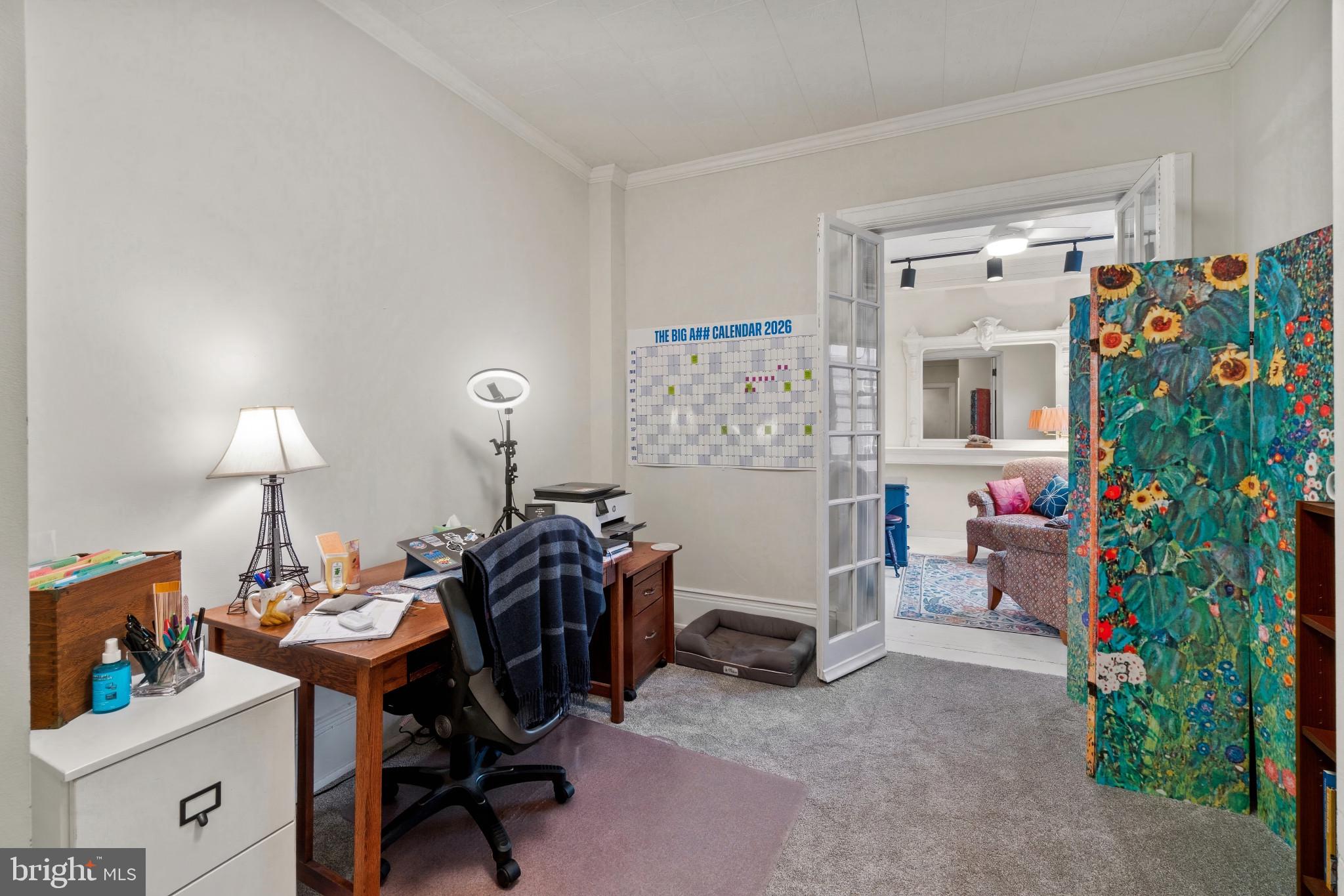 ROLAND PARK - Residential