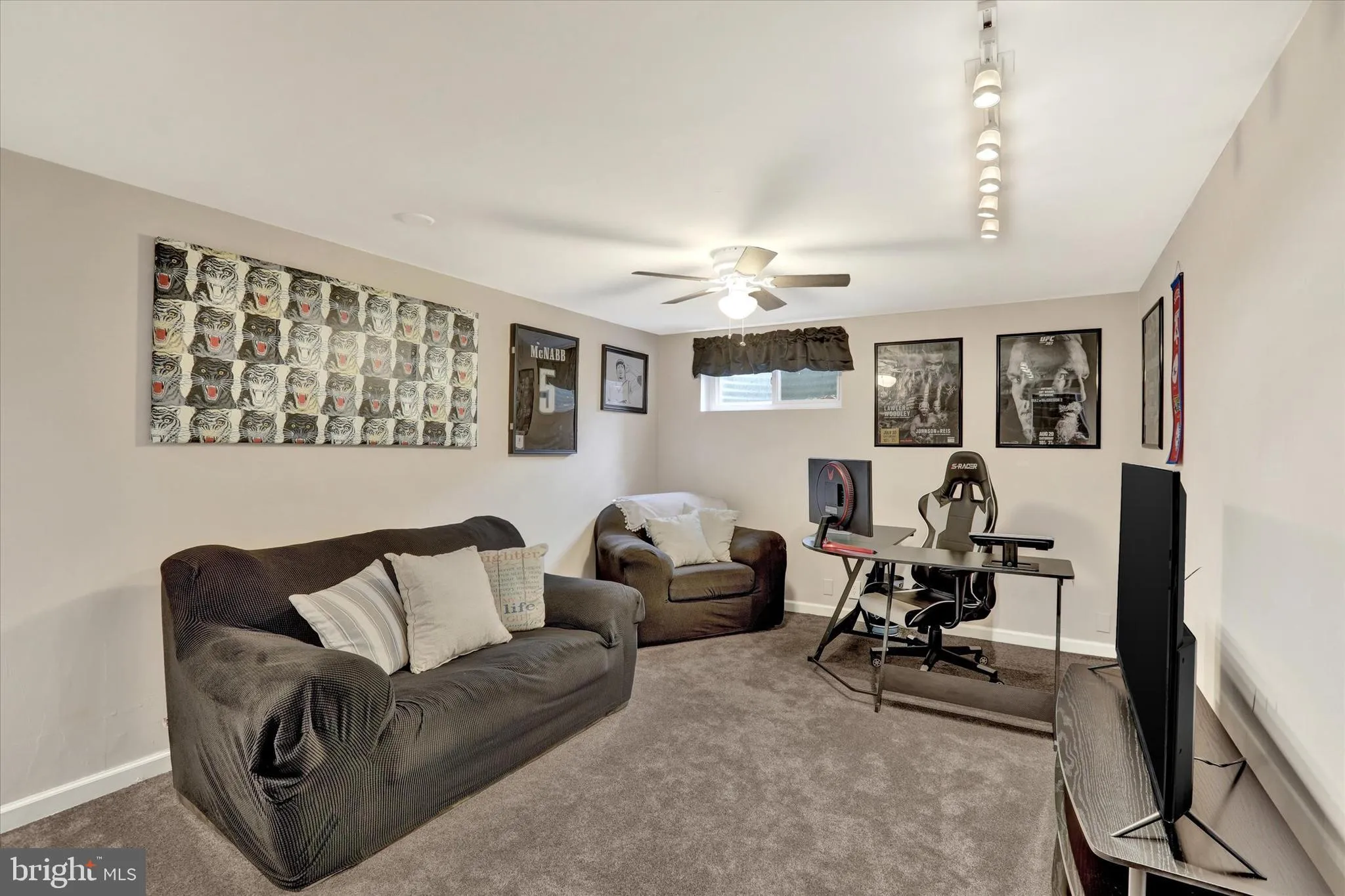 Yardley, Pennsylvania 19067, United States, 3 Bedrooms Bedrooms, ,3 BathroomsBathrooms,Residential,Pending,114362