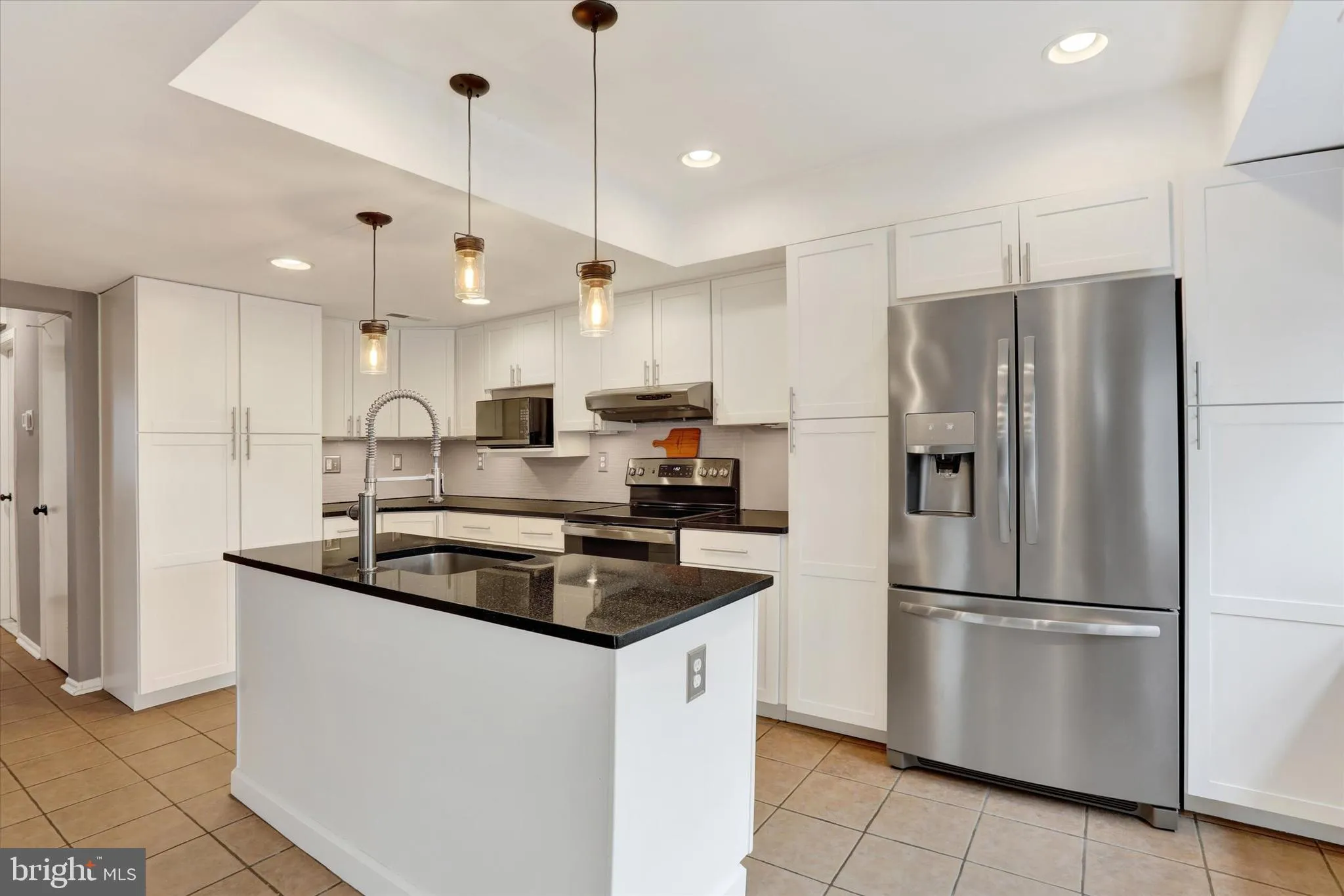 Yardley, Pennsylvania 19067, United States, 3 Bedrooms Bedrooms, ,3 BathroomsBathrooms,Residential,Pending,114362