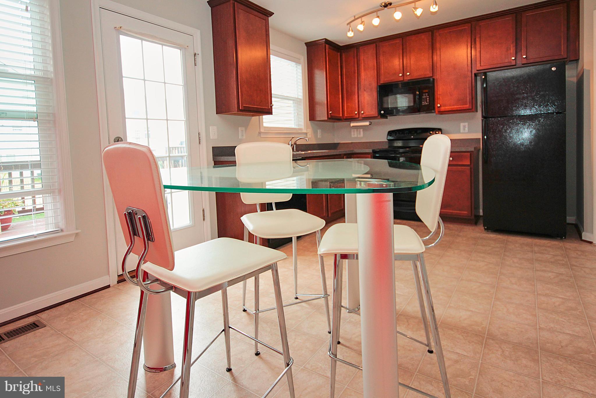 STONE RIDGE SOUTH - Residential Lease