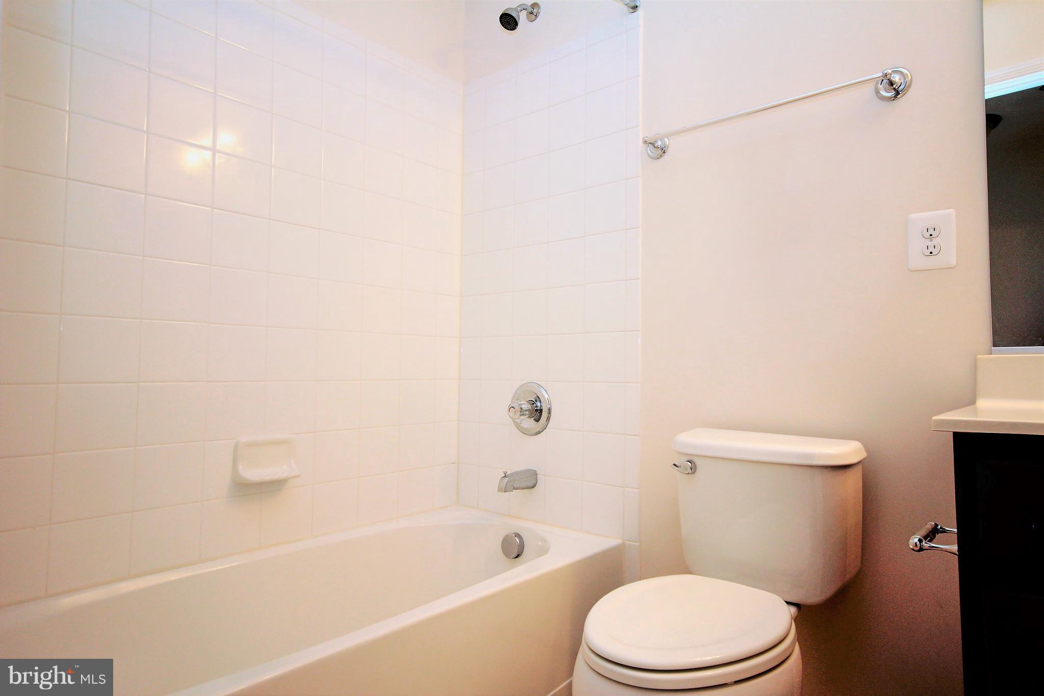 STONE RIDGE SOUTH - Residential Lease