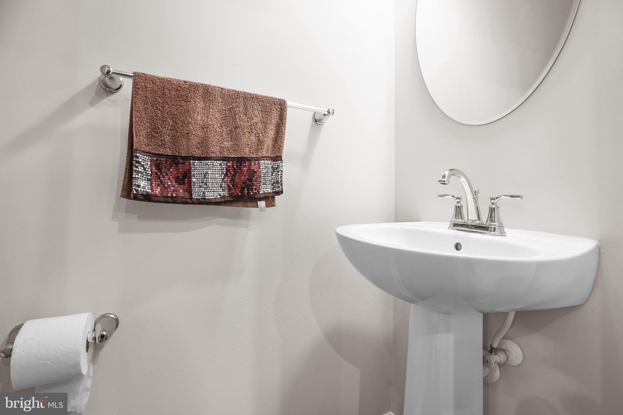 EAGLE ROW - Residential