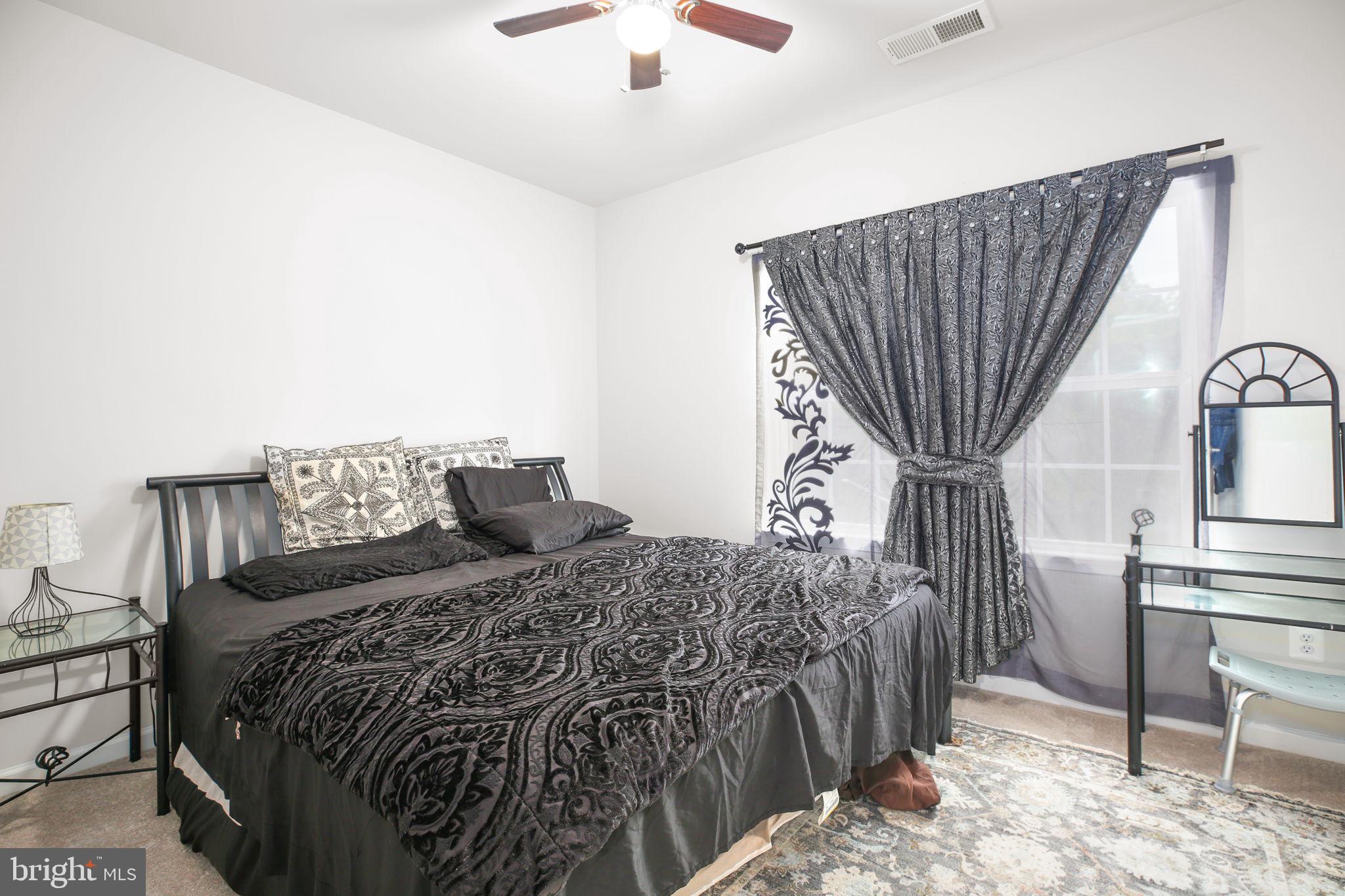 EAGLE ROW - Residential