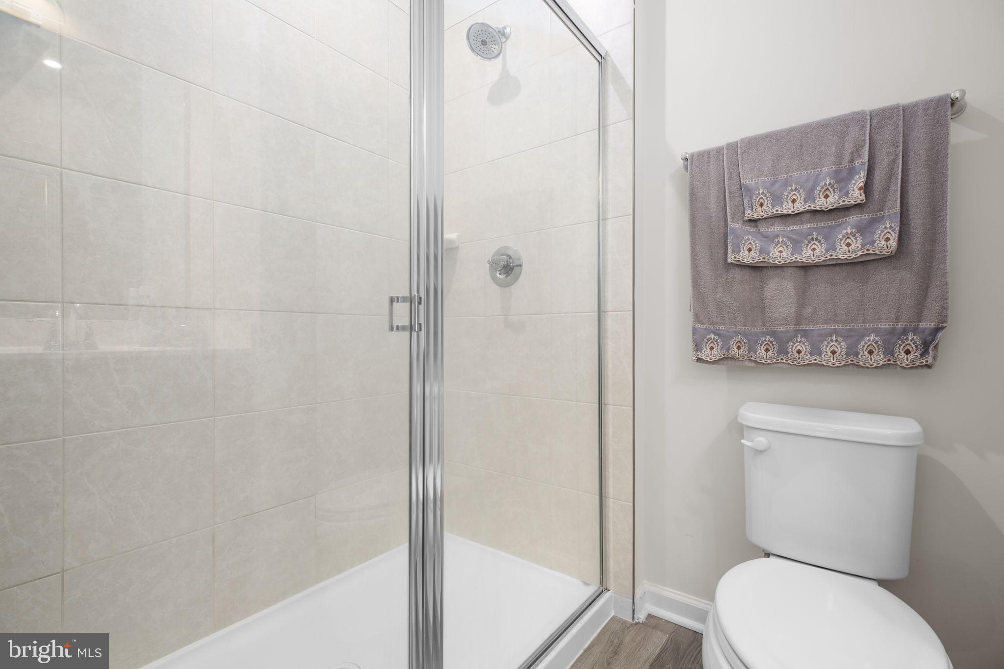 EAGLE ROW - Residential