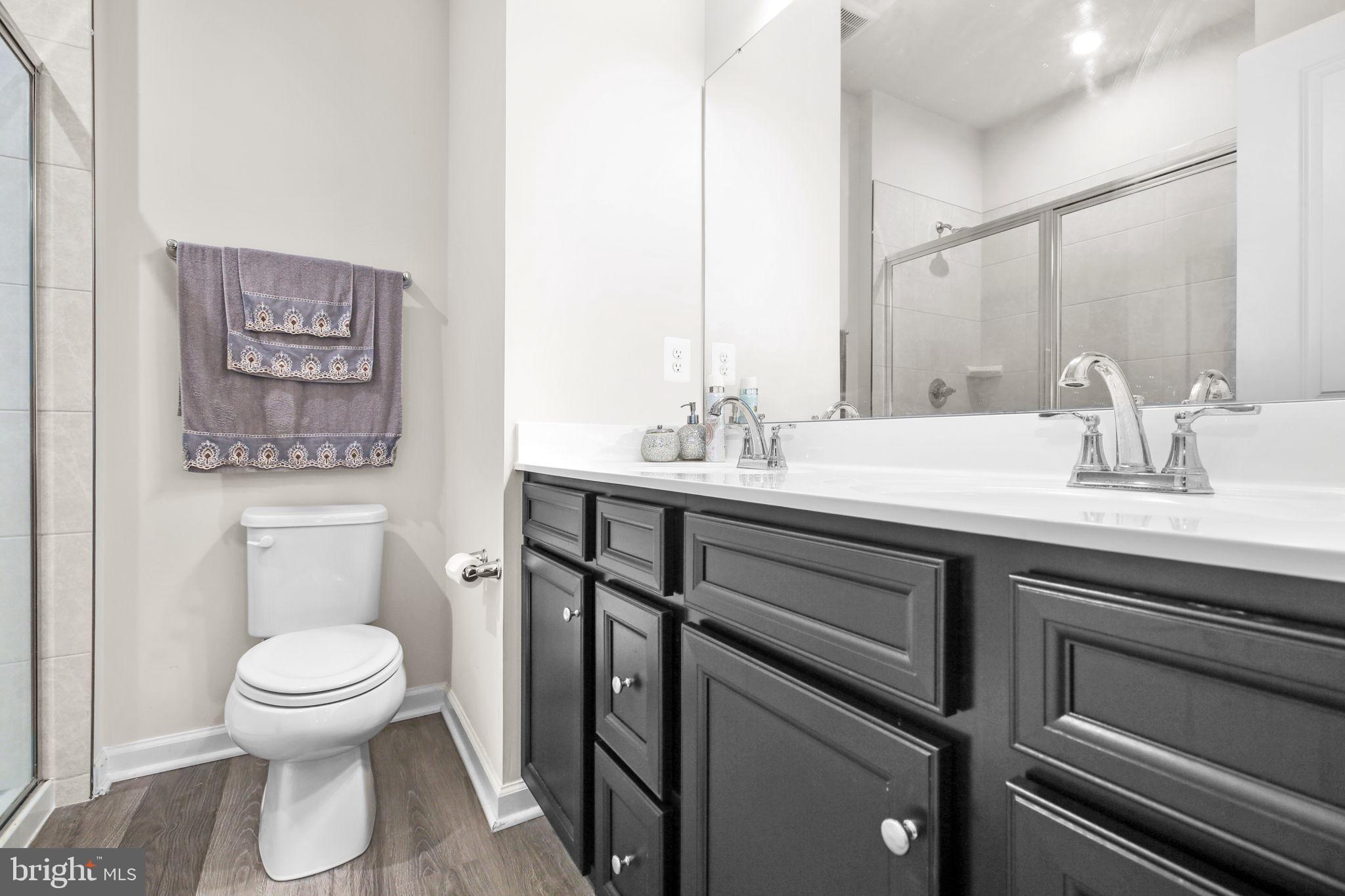 EAGLE ROW - Residential