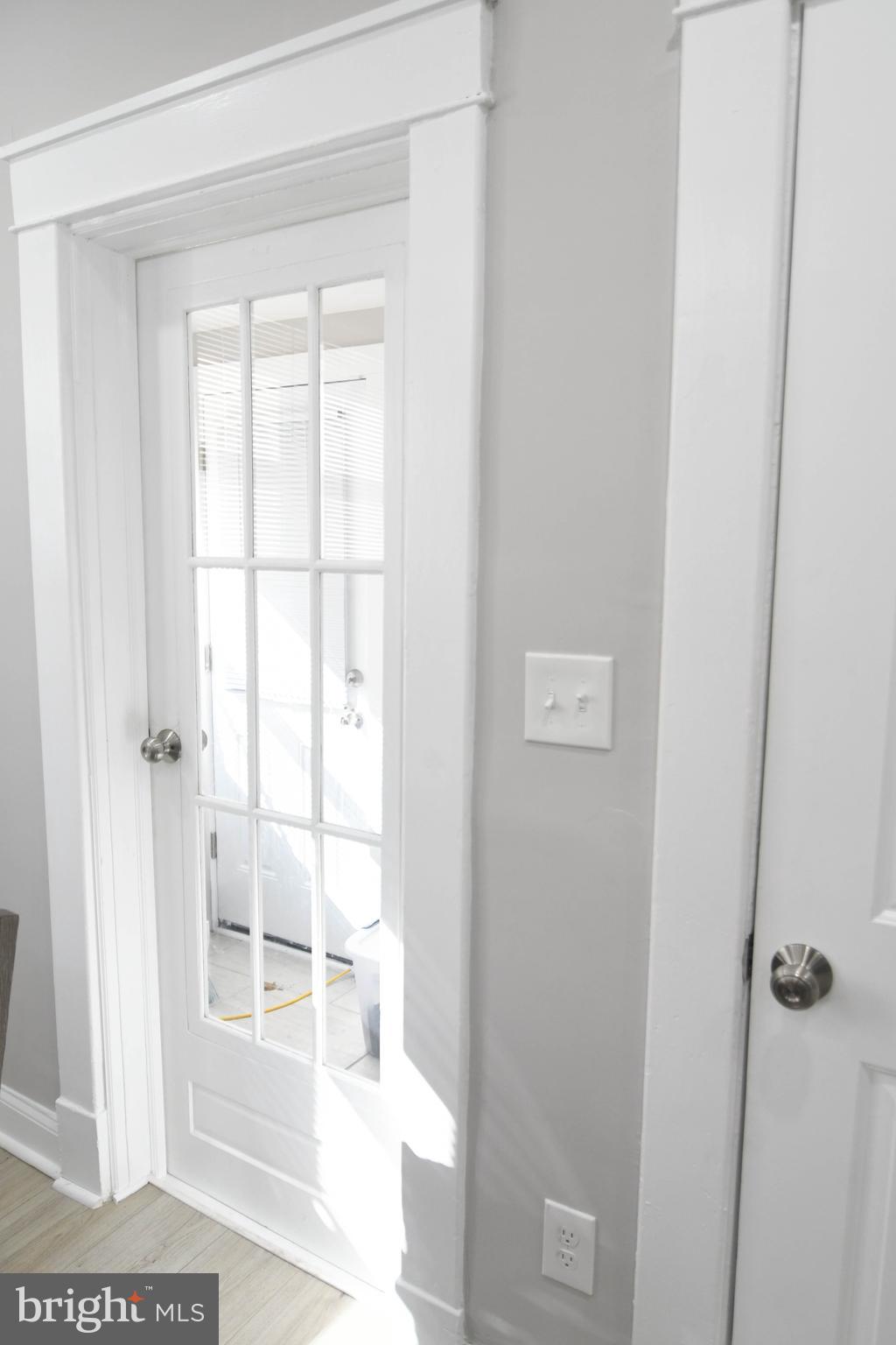 LAURAVILLE HISTORIC DISTRICT - Residential